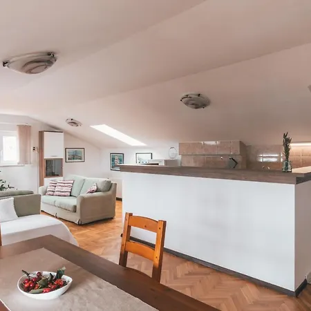 Apartman Hortensia *