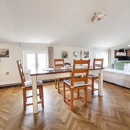 Hortensia Apartman *